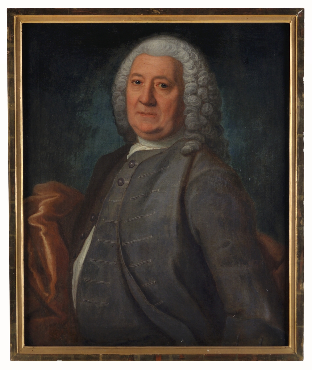 Pasch, Lorentz d.ä. Mansporträtt, midjebild. "Hofkontrollören och Hofkamreraren JOHAN L: GRÖNING född d. 16 Junii 1685. Gift 31 MArtii 1720 Aftagen d Sapil 1755, död 1757". Olja på duk, förfylld ram.