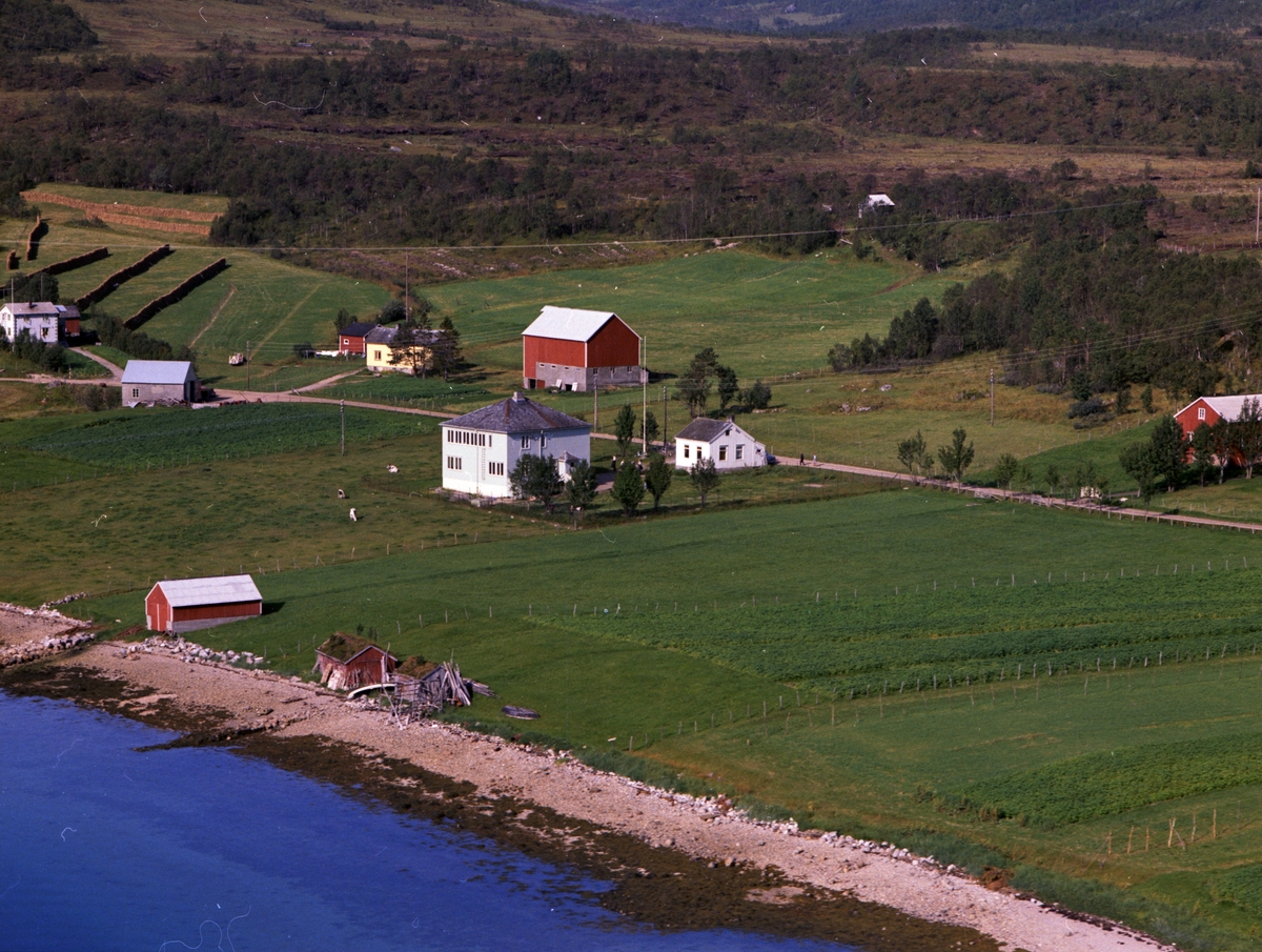 Flyfoto fra Flesnes i Kvæfjord.