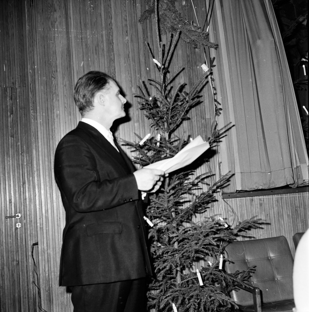 Nytorpsskolan.
Fest för handikappade,
17 December 1972