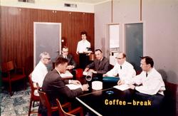 Norvinylutstilling. Coffee-break