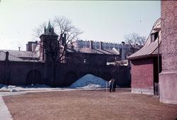 Parken mellom Brannvakten og Domkirken.