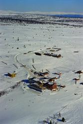 Sør-Fron, Wadahl høyfjellshotell, vinterlandskap, skiløpere