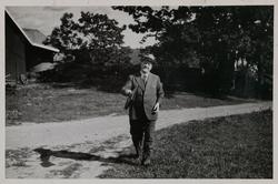 Sjefen for Utrykningspolitiet med forberedelser for Lev Trot