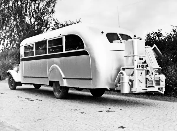 Jac. Jacobsens bilruter Sarpsborg - Halden. Buss med bilkjen