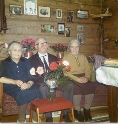 I Løkja på Aksla.Gnr 55, bnr 34.