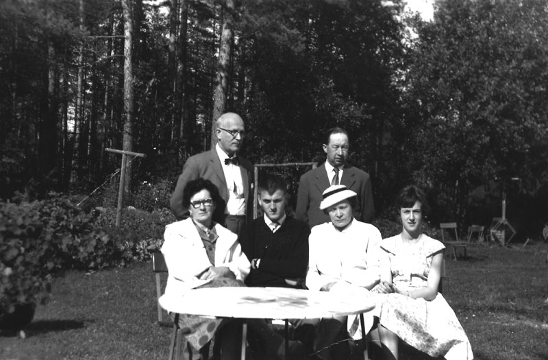 Fr.v. fru Hulda, Sigurd Bograng, Fästmannen från Finland, Valter Andersson, Greta Laurell, Monica Rangelind