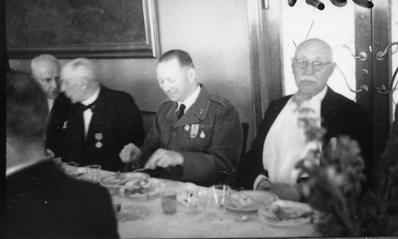 Jubileum 50 års, A 6. Underofficerskårens middag på stora Hotellet.