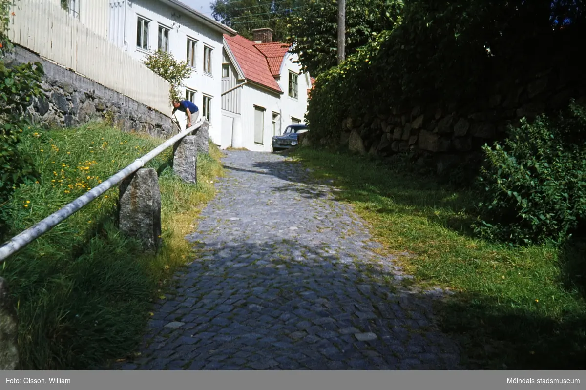 Två hus på Stockliden i Kvarnbyn, okänt årtal.