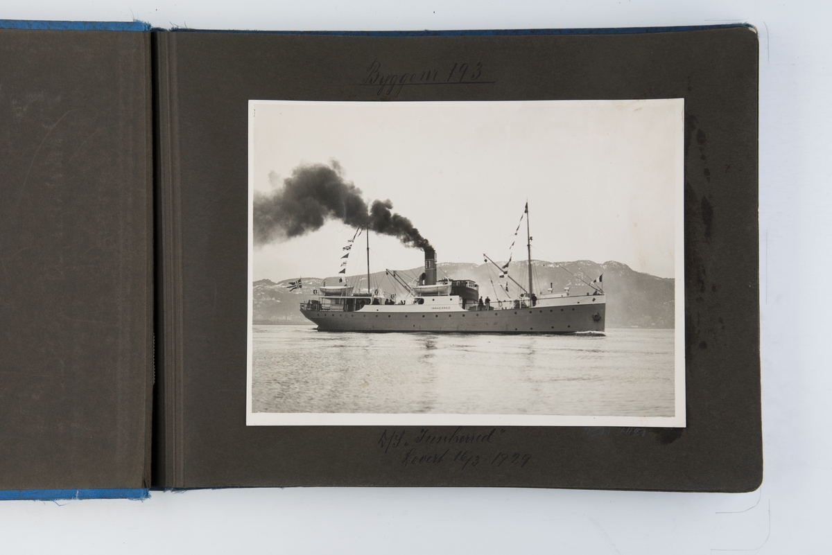 Album med fotografier av skip bygget ved Trondhjems mekaniske verksted, som Innherred, Nesodtangen, Barøy, Inger, Torungen, Lyngen, Brategg, Dux