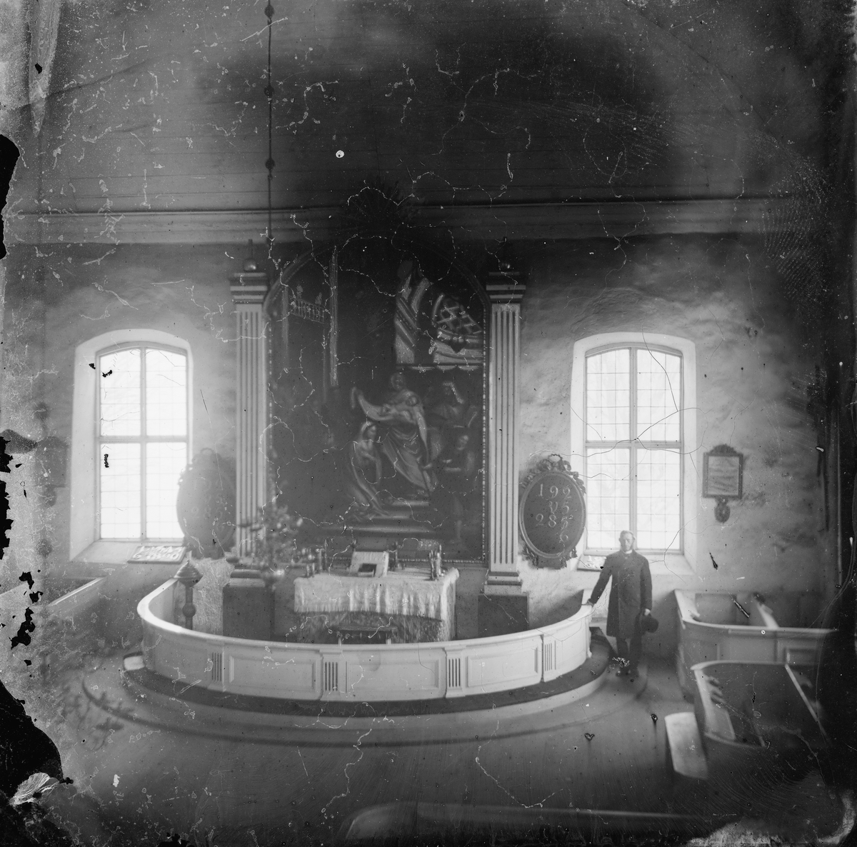 Medfaren men unik interiör av Östra Ryd kyrka. Enligt påskrift daterad maj månad 1876.