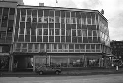 DnBs fasade mot Sjøgata.
