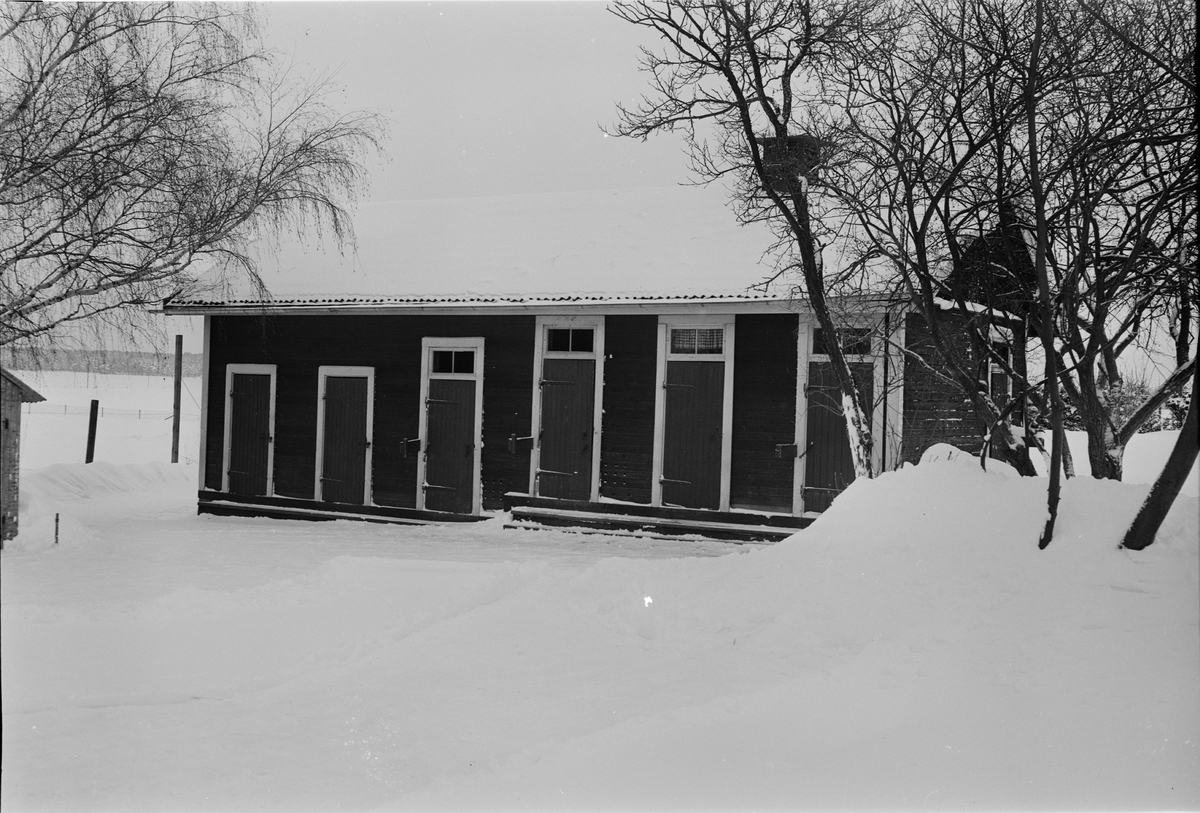 Hälsovårdsnämnden - "avträden vid folkskolorna i Uppsala", Uppsala 1956