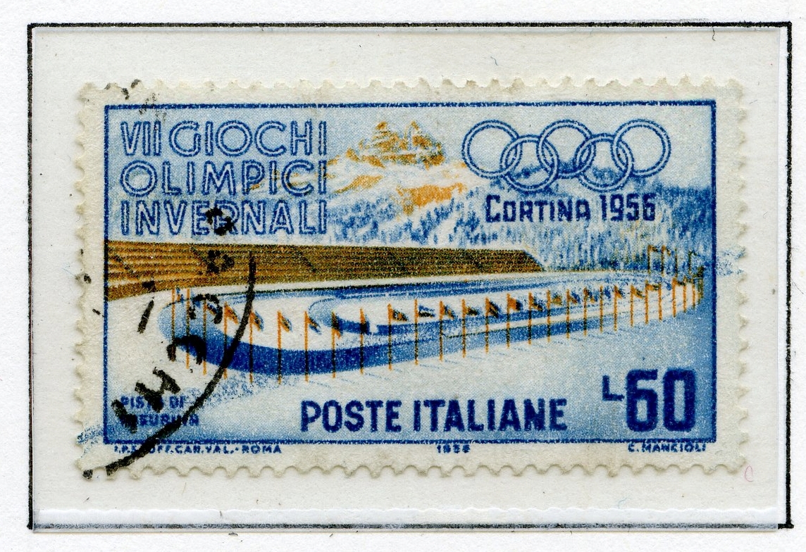 A4-ark med åtte, dvs to sett av fire ulike frimerker, fra vinterlekene i Cortina 1956. Det første settet er merket Vannmerke-I, og det andre med Vannmerke-II. 
Alle frimerkene har de olympiske ringer, med bilde av ulike olympiske arenaer.