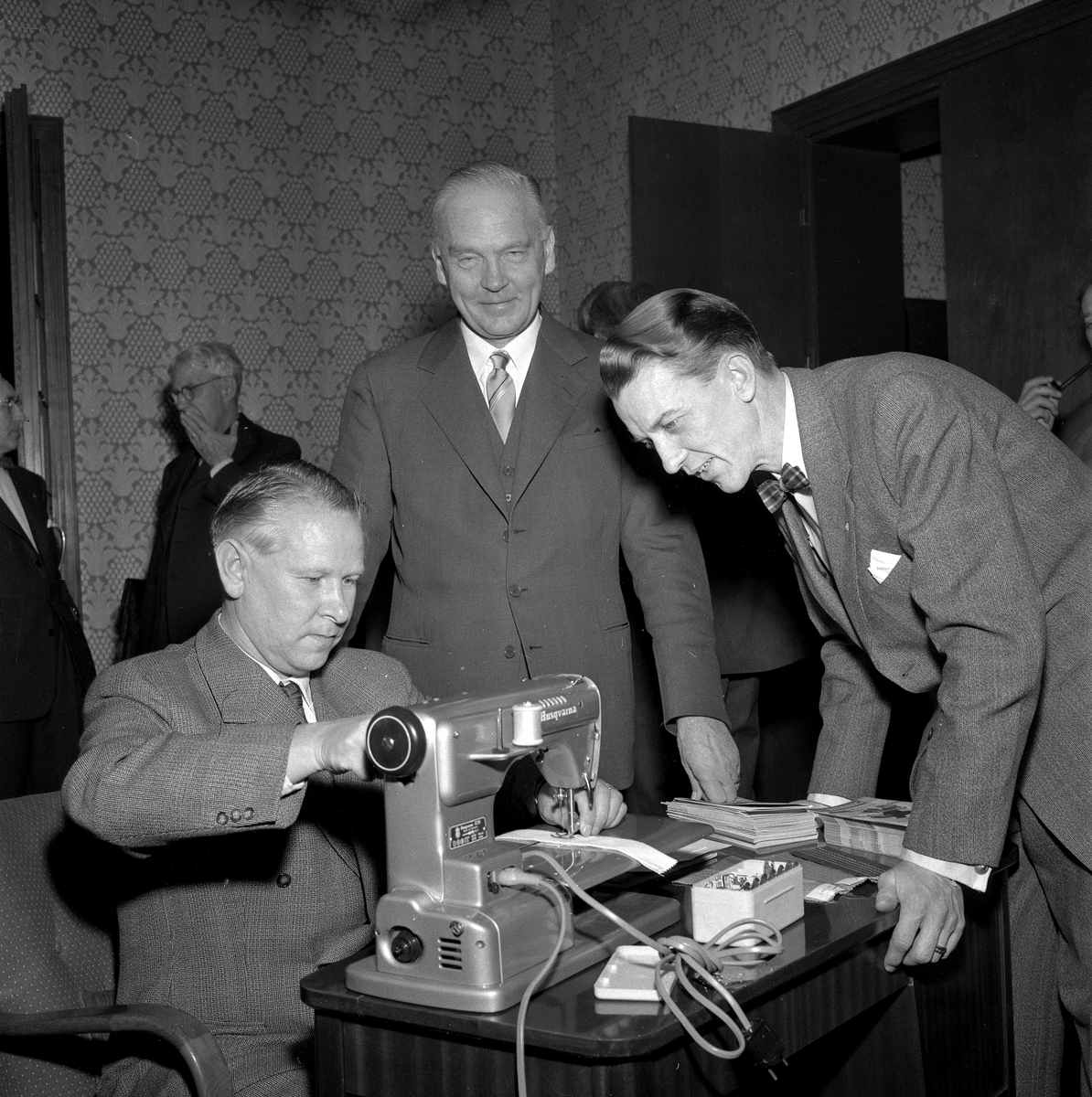 Elektrisk utställning. November 1956. - Örebro läns museum / DigitaltMuseum