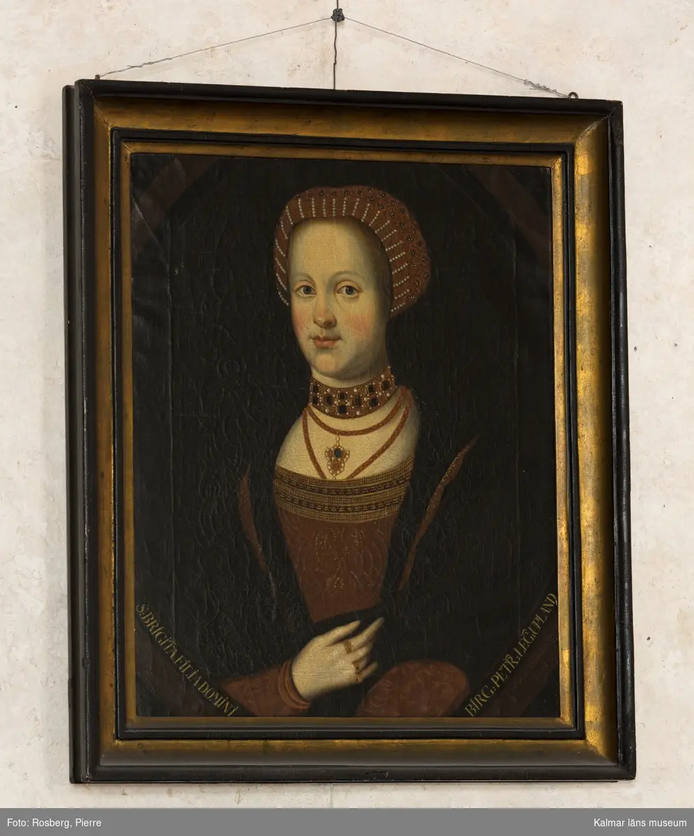 Porträtt av Birgitta Birgersdotter, Den heliga Birgitta, i 1500-tals dräkt. Midjebild, en face.
