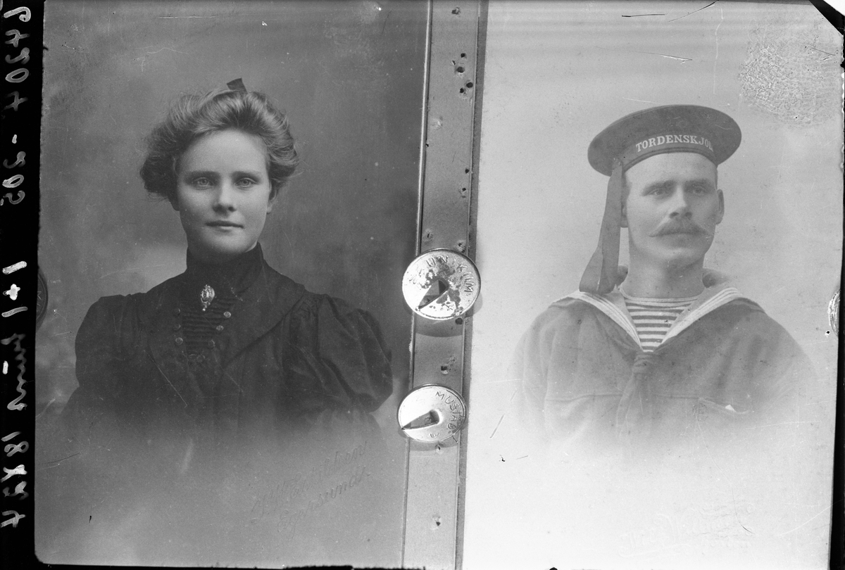 Portrett. Ung mann med bart iført marineuniform med uniformhatt merket Tordenskjold. Kopi. Far til bestiller. Bestilt av Søster Birgit Ledre. Sykehuset