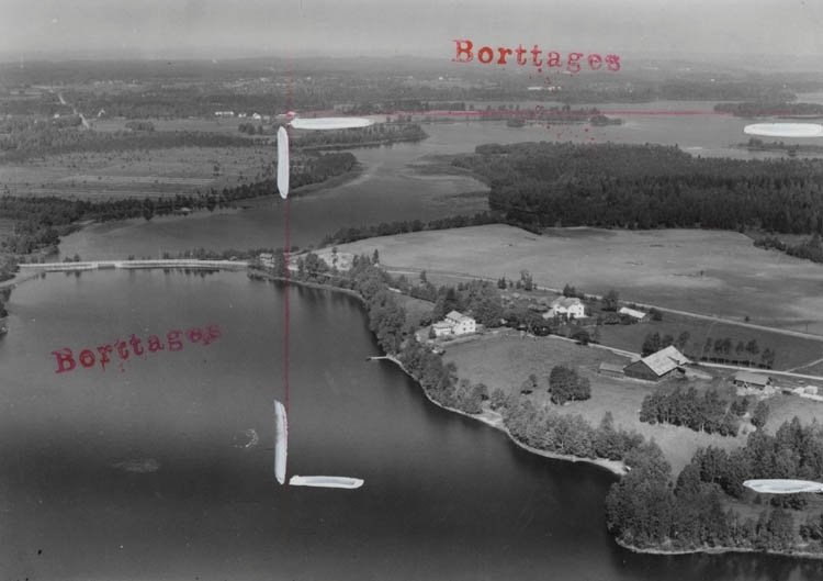 Flygfoto över Sunds herrgård i Jönköpings kommun. Nr L 818.