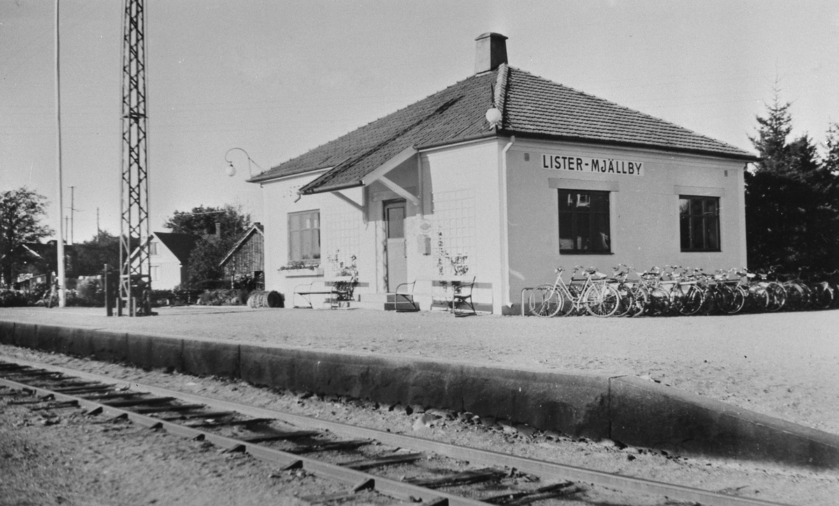 Lister-Mjällby station.