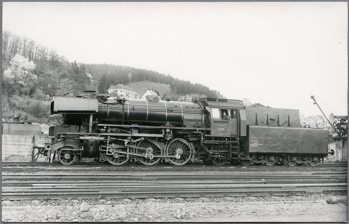 Deutsche Reichsbahn P 35 23 015.