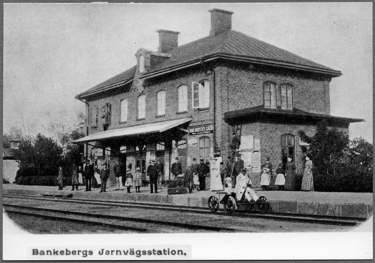 Vikingstad station.
