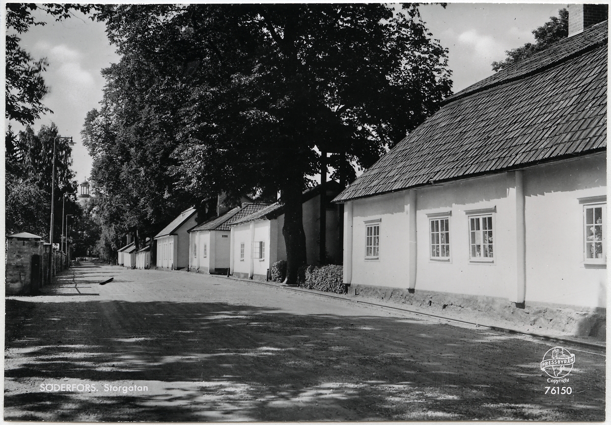 Storgatan i Söderfors.