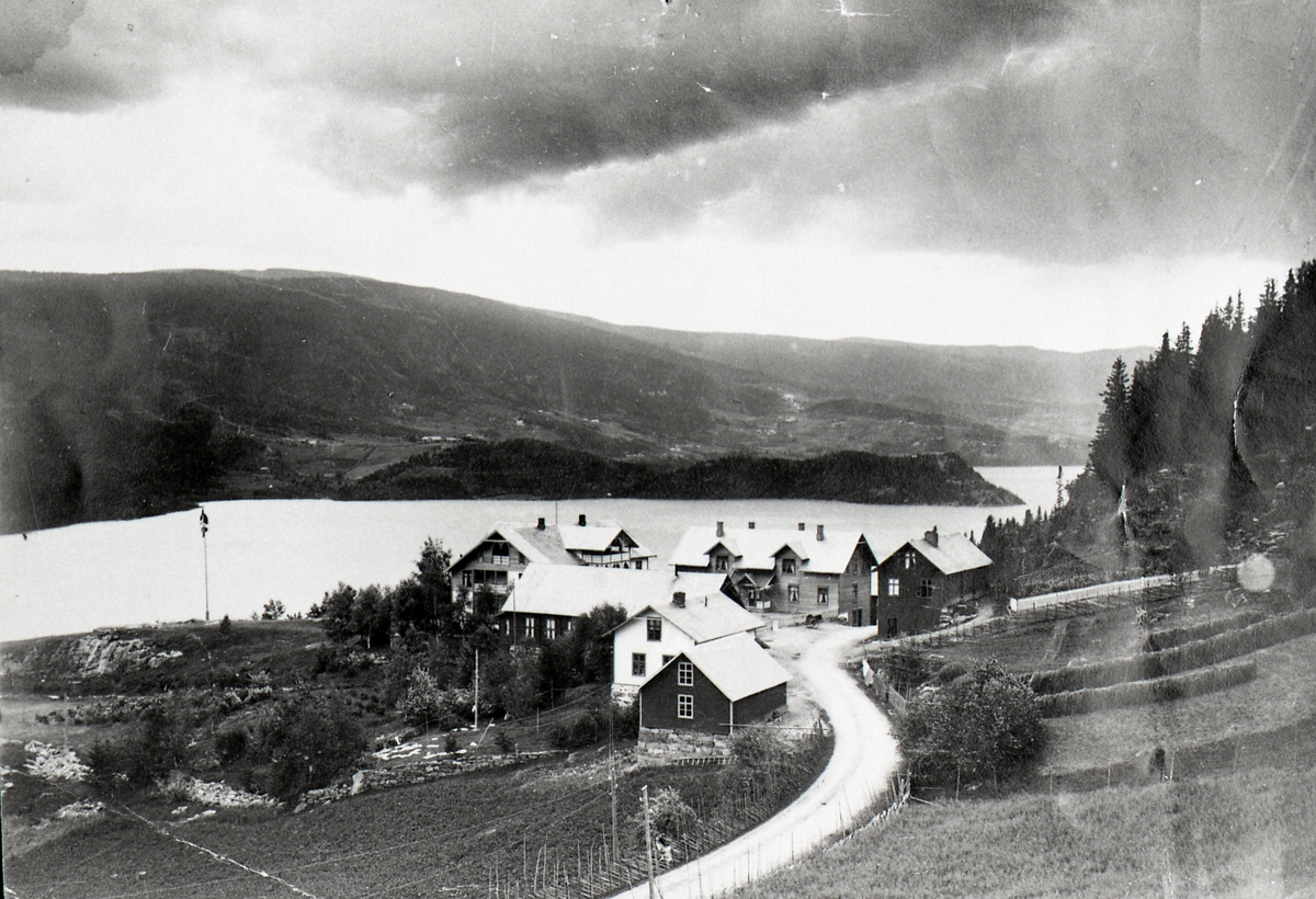 Løken hotell, før 1913.