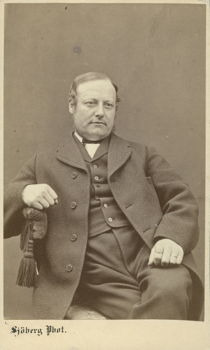 Victor Theodor Engwall.