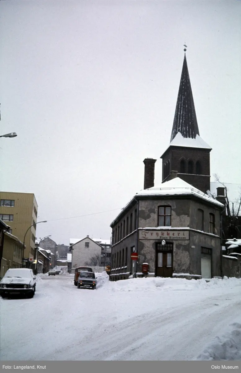 gateløp, bygård, Kampen kirke, trehusbebyggelse, boligblokk, snø