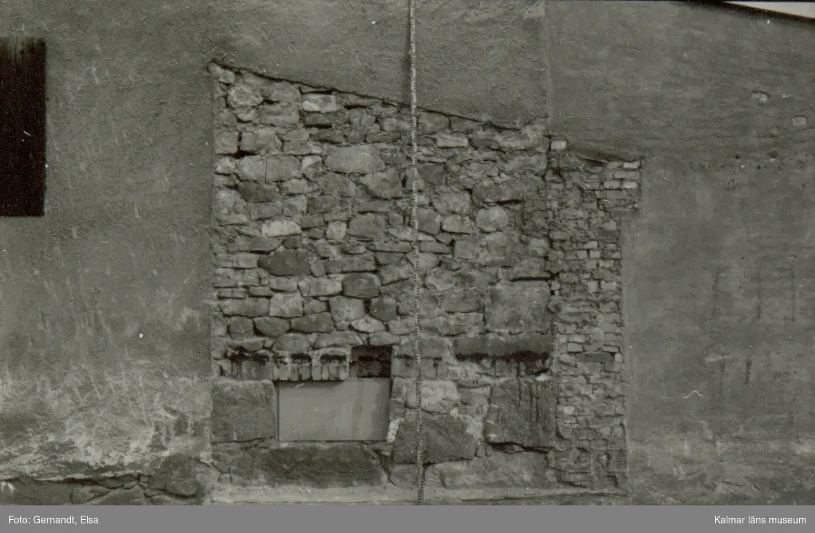 Dokumentation av bastionen Carolus Nonus, Kv Gesällen 2 i samband med ombyggnad av husvägg.