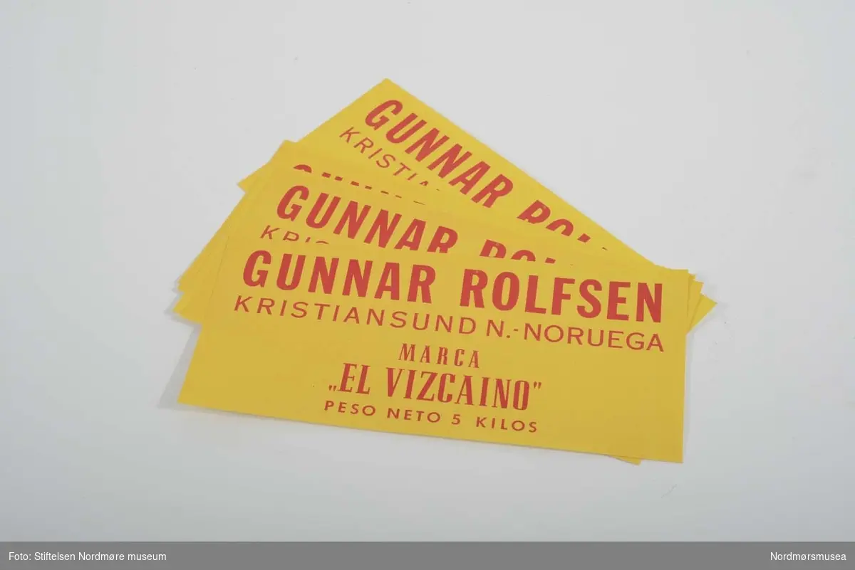 Etikett som ble brukt på kasser som oppbevarte fem kilo klippfisk. Dette er for Gunnar Rolfsens "El Vizcaino".