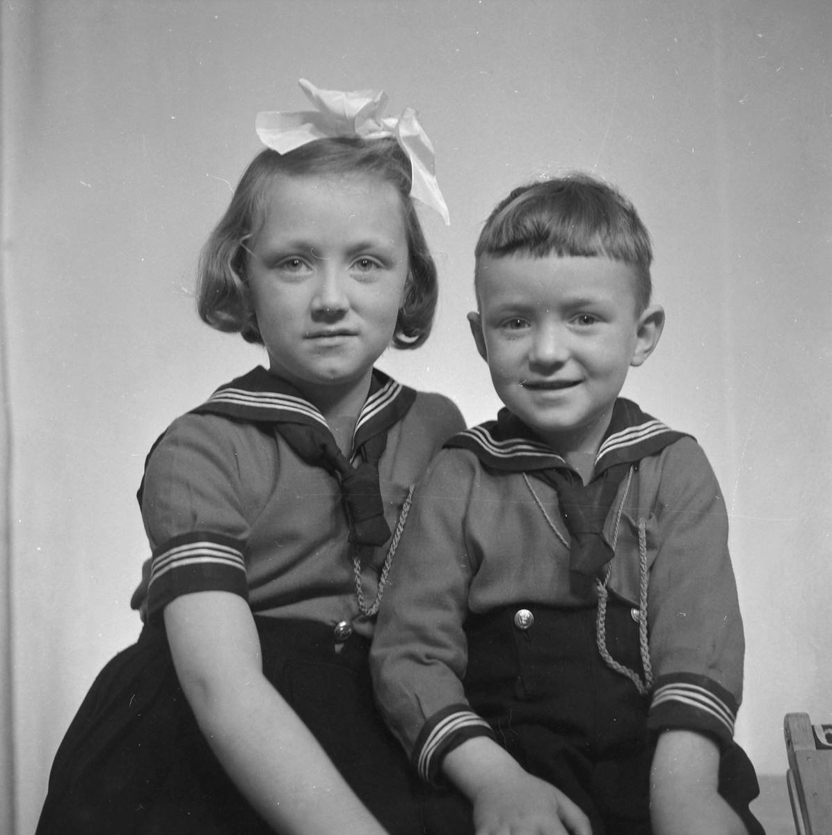 Åshild Hansen med bror