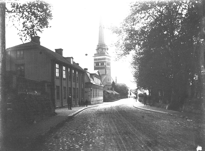 Skultunavägen i Västerås, från norr.
