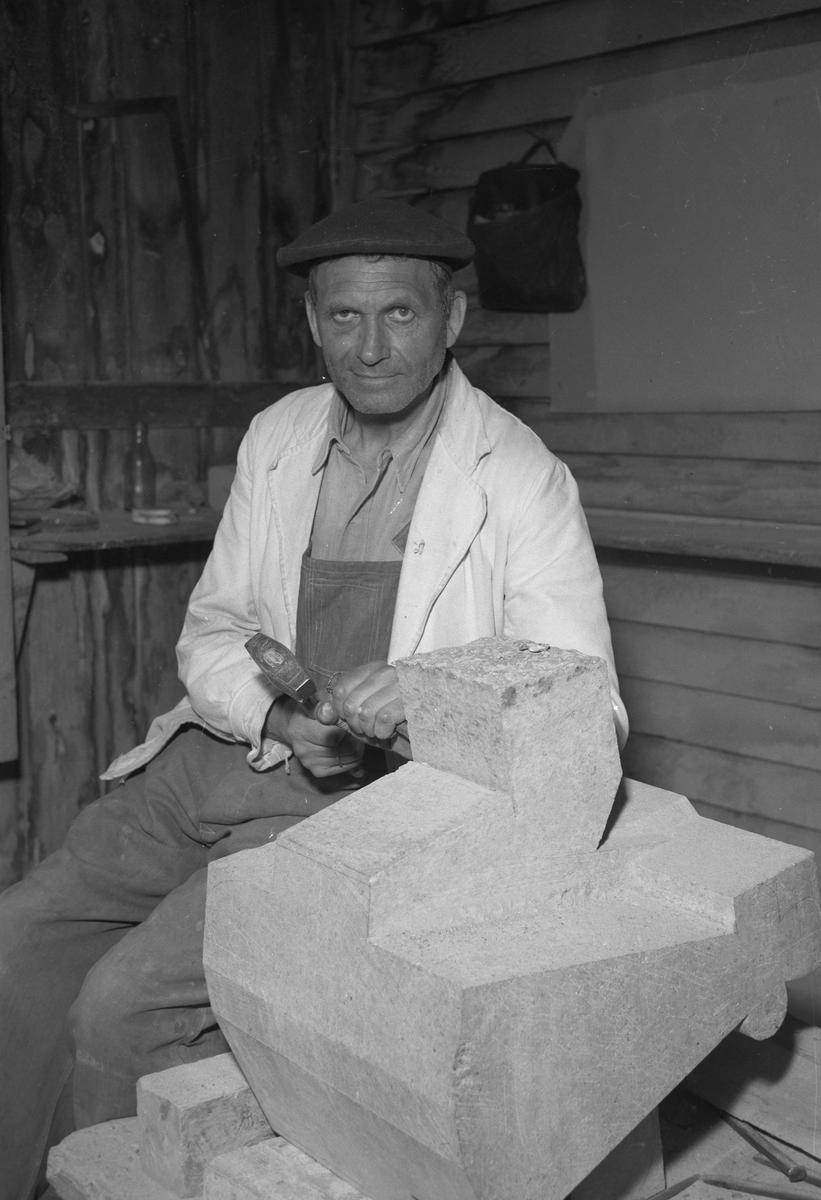 Josef Ankile - steinhugger ved Nidarosdomen