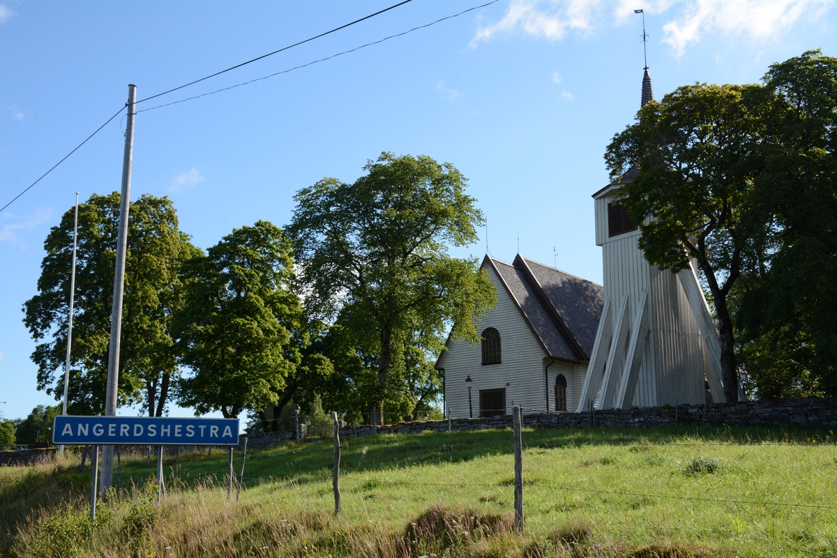 Exteriör, Angershestra kyrka i Jönköpings kommun.