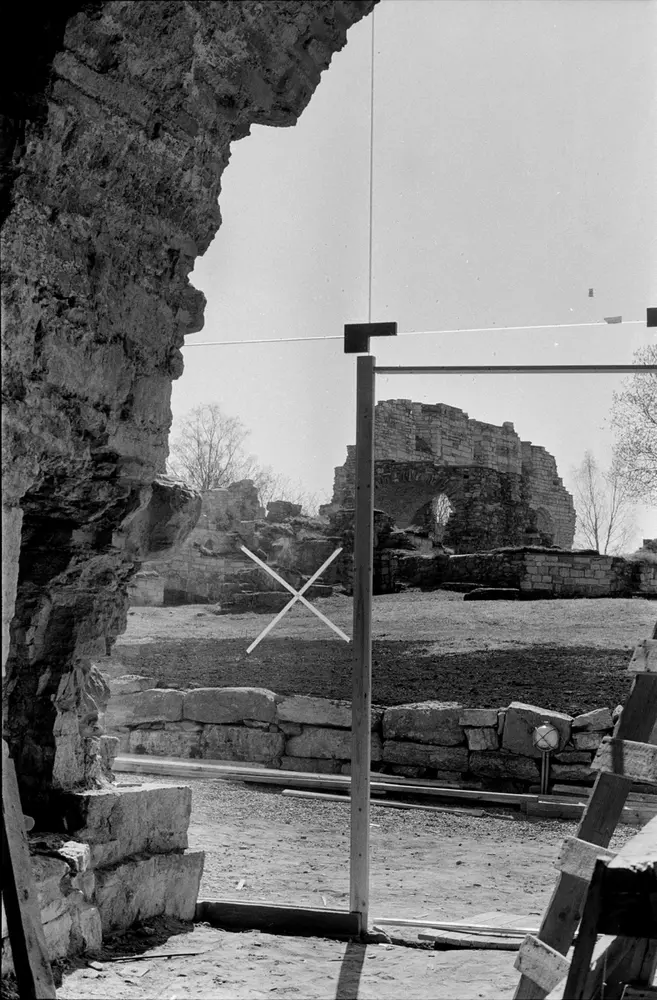 Borgporten ved Storhamarlåven på Domkirkeodden under restaurering.