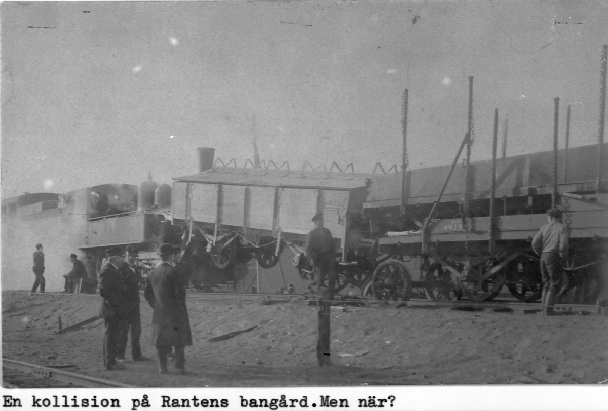 Konung Gustaf V anländer till manövern 1912 i Falköpingstrakten.