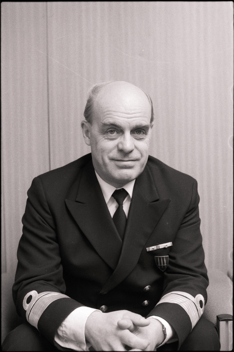 Portrett av kontreadmiral Reidar Berg.