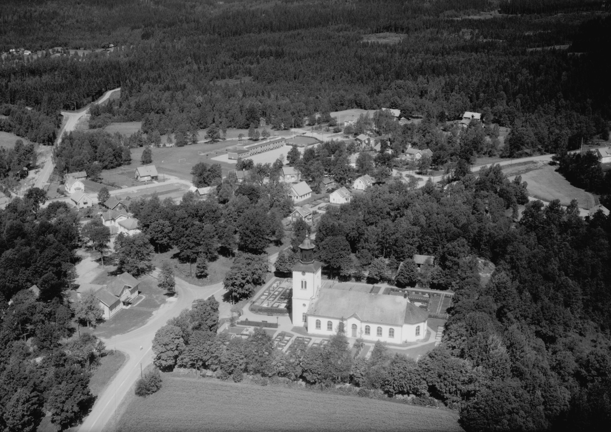 Flygfoto över Åsenhöga i Gnosjö kommun, Jönköpings län. 1258/1964