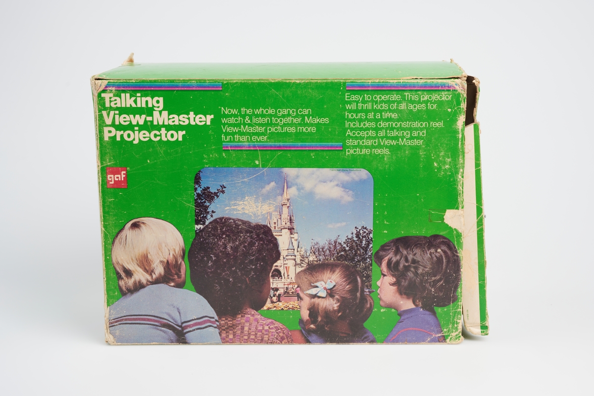Talking View-Master Projector er et projeksjonsapparat for Talking View-Master-disker.

GAF introduserte i 1970 Talking View-Master med slagordet "Pictures That Talk!". Deres produksjon av film og kameraer var størst på 1970- og 1980-tallet.