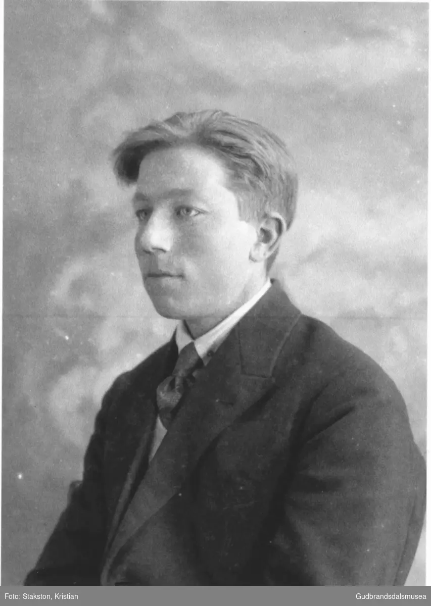 Jon Brustugun (f. 1906)