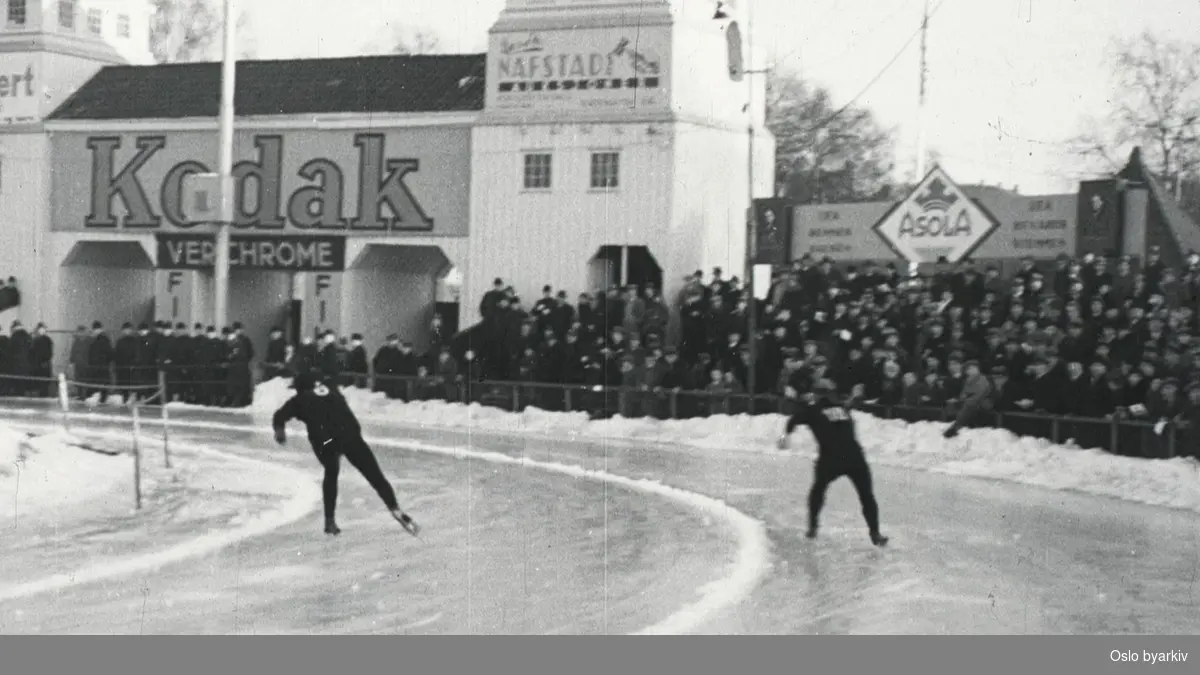 Internasjonalt skøyteløp på Frogner stadion 27. og 28. januar 1934.