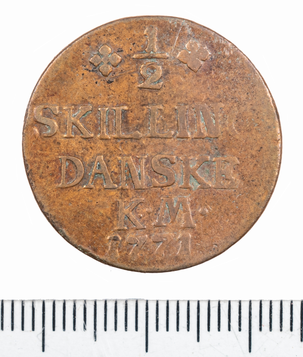 Mynt, Danmark  1771  ½ Skilling.