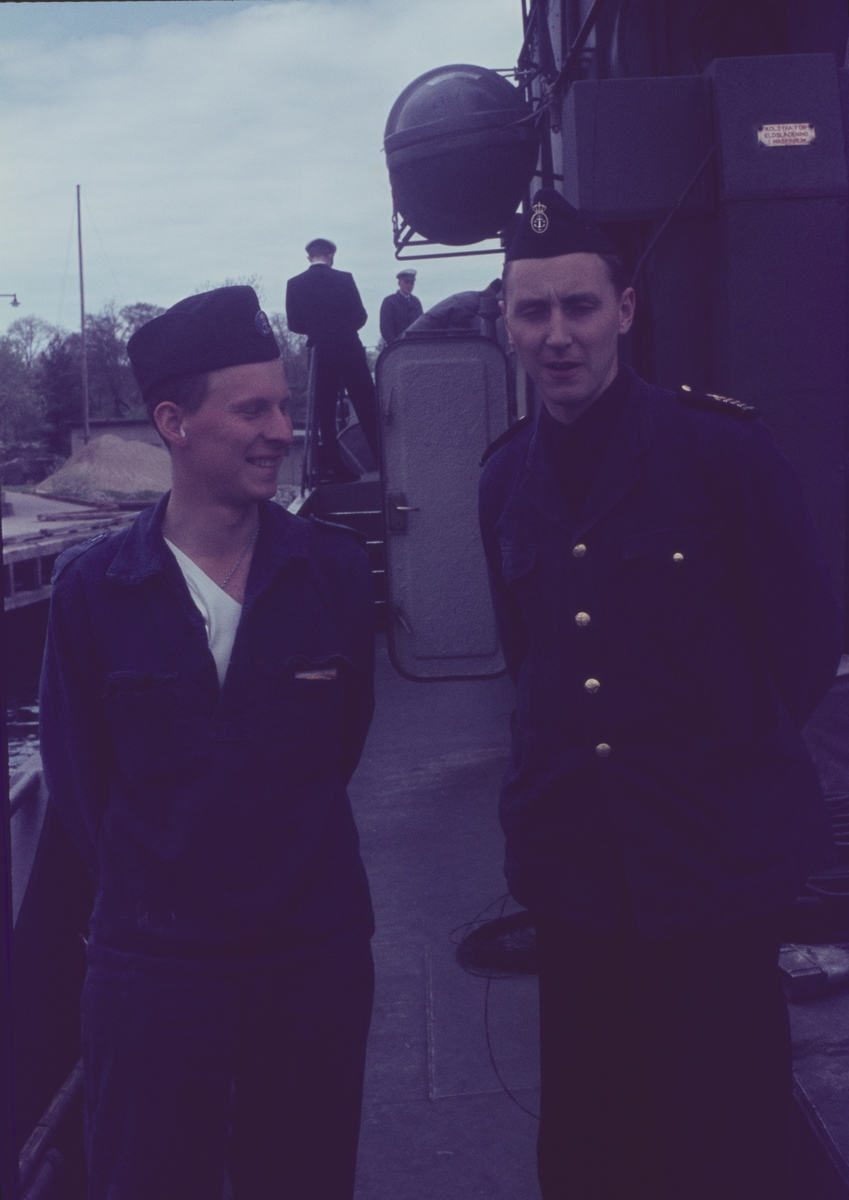 Porträtt av två sjömän ombord på Tärnö.