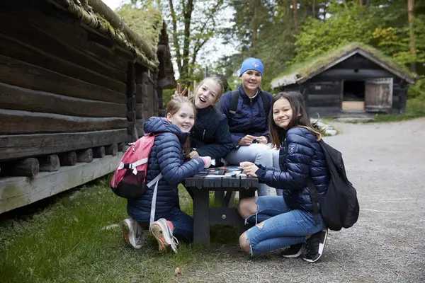 Skoler Og Barnehage - Norsk Folkemuseum