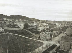 Parti av Sørhaug sett mot sydøst, ca. 1925.