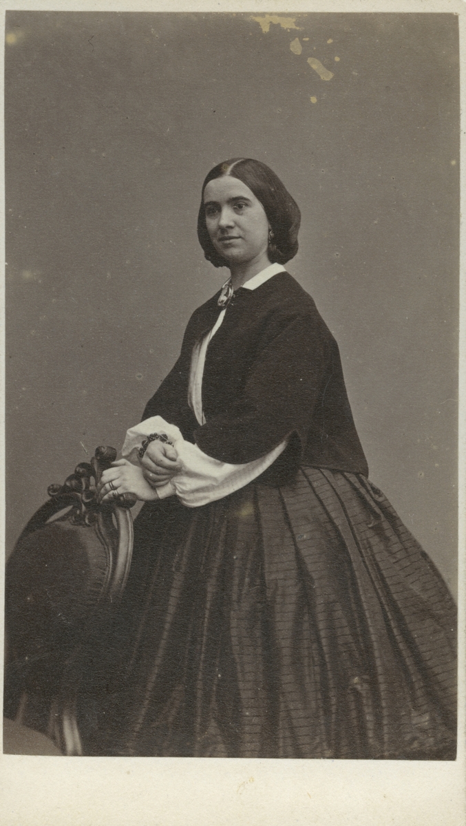 Hildur Maria Elisabet Limborg (1834-1904),  gift med telegrafdirektören Anders Daniel Tynell.
