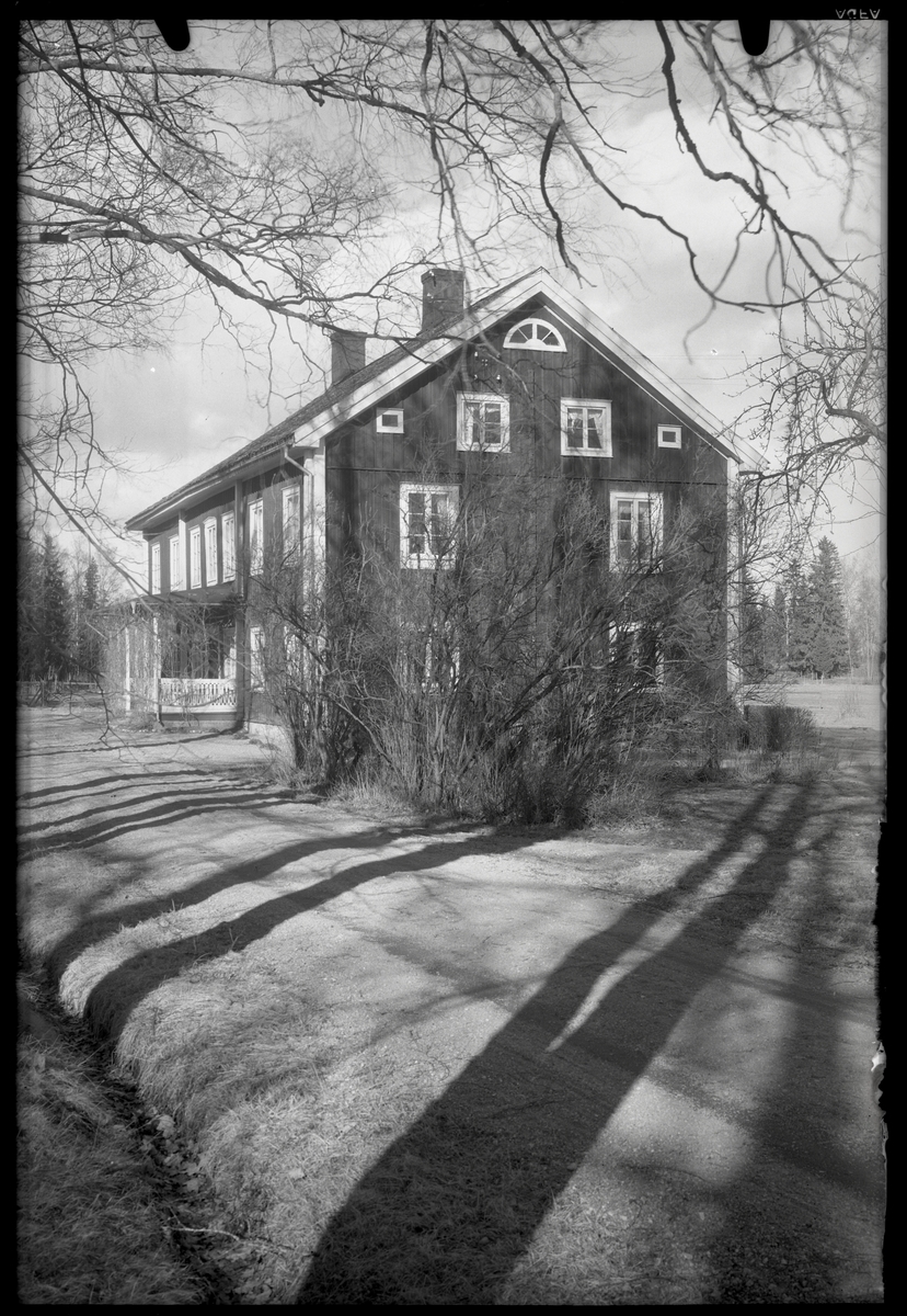 Västerfärnebo prästgård, baksidan från söder.