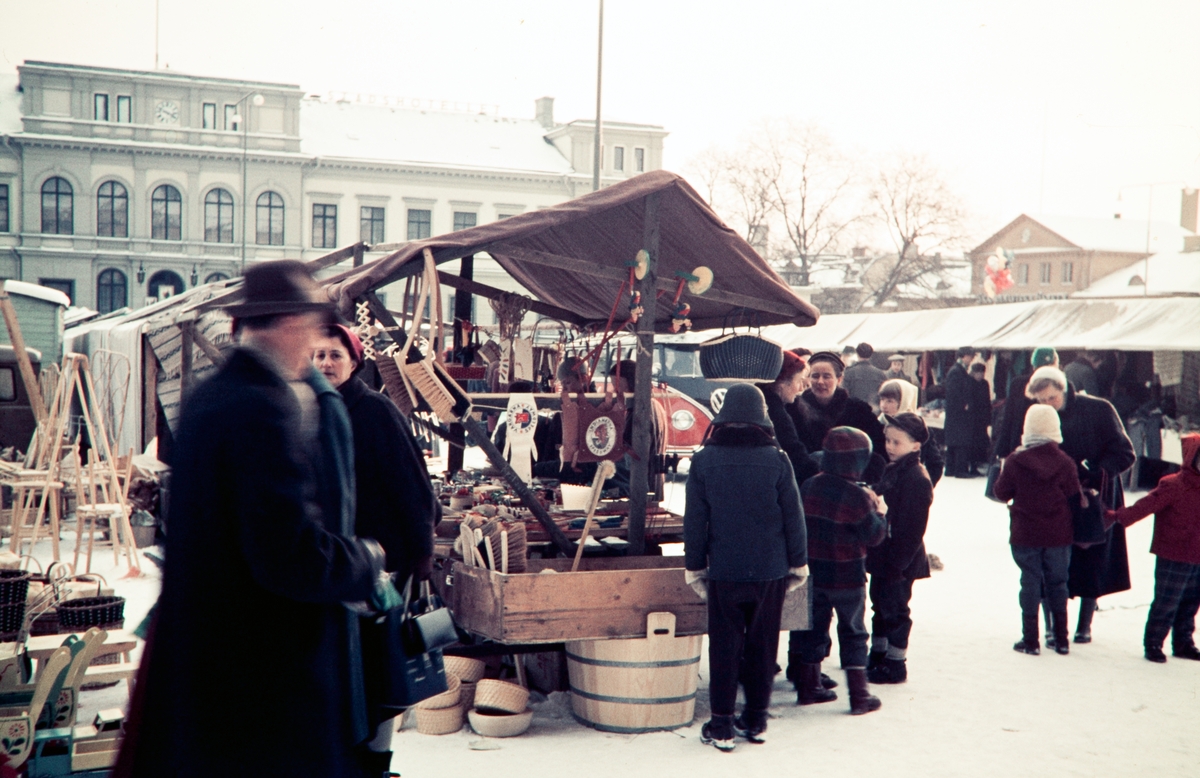 Sigfridsmarknad på Stortorget i Växjö. ca 1956.