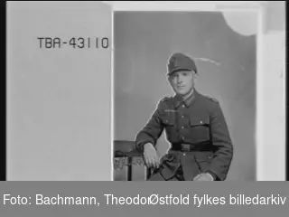 Portrett av tysk soldat i uniform,  Alfons Kuchersky. (på negativ tydet som  Kushersy.) 43170 i protokoll.