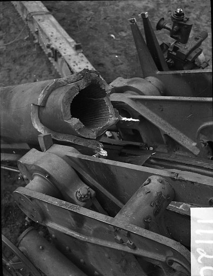 Haubits m/1939. 15 cm. Pjässprängning.